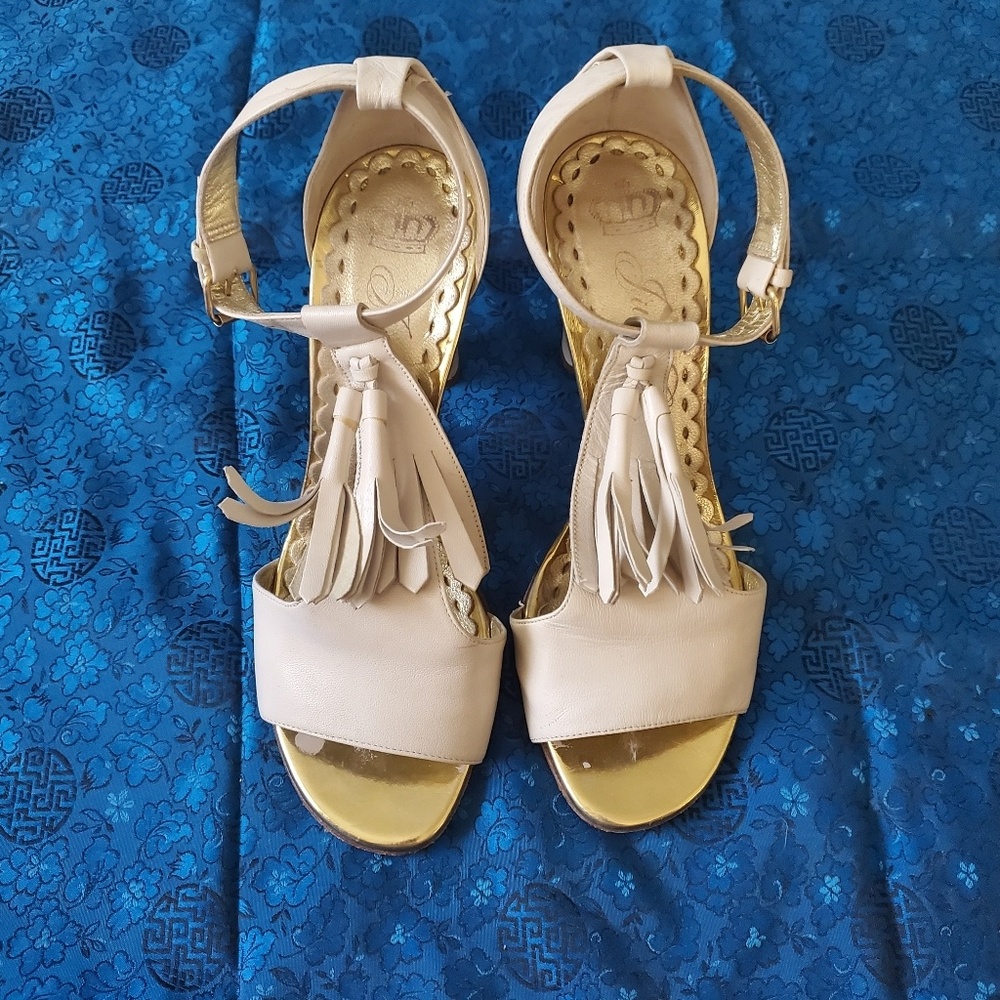 Juicy Couture Leather Tessle Sandal
